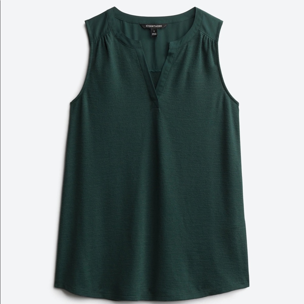 41 Hawthorn Zariyah Split Neck Knit Top - M